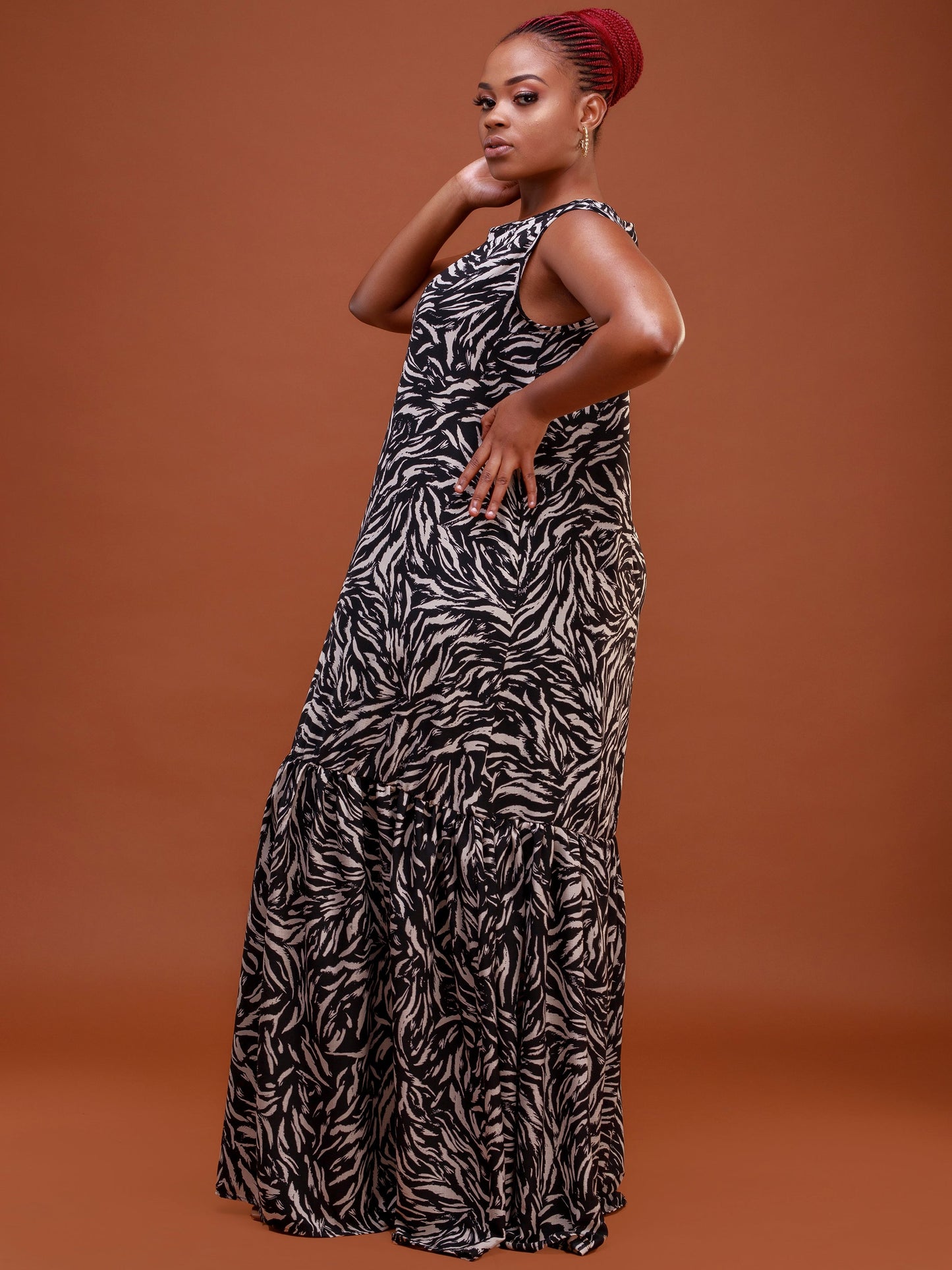Safari Ayana Sleeveless Maxi Dress - Black / Taupe Print