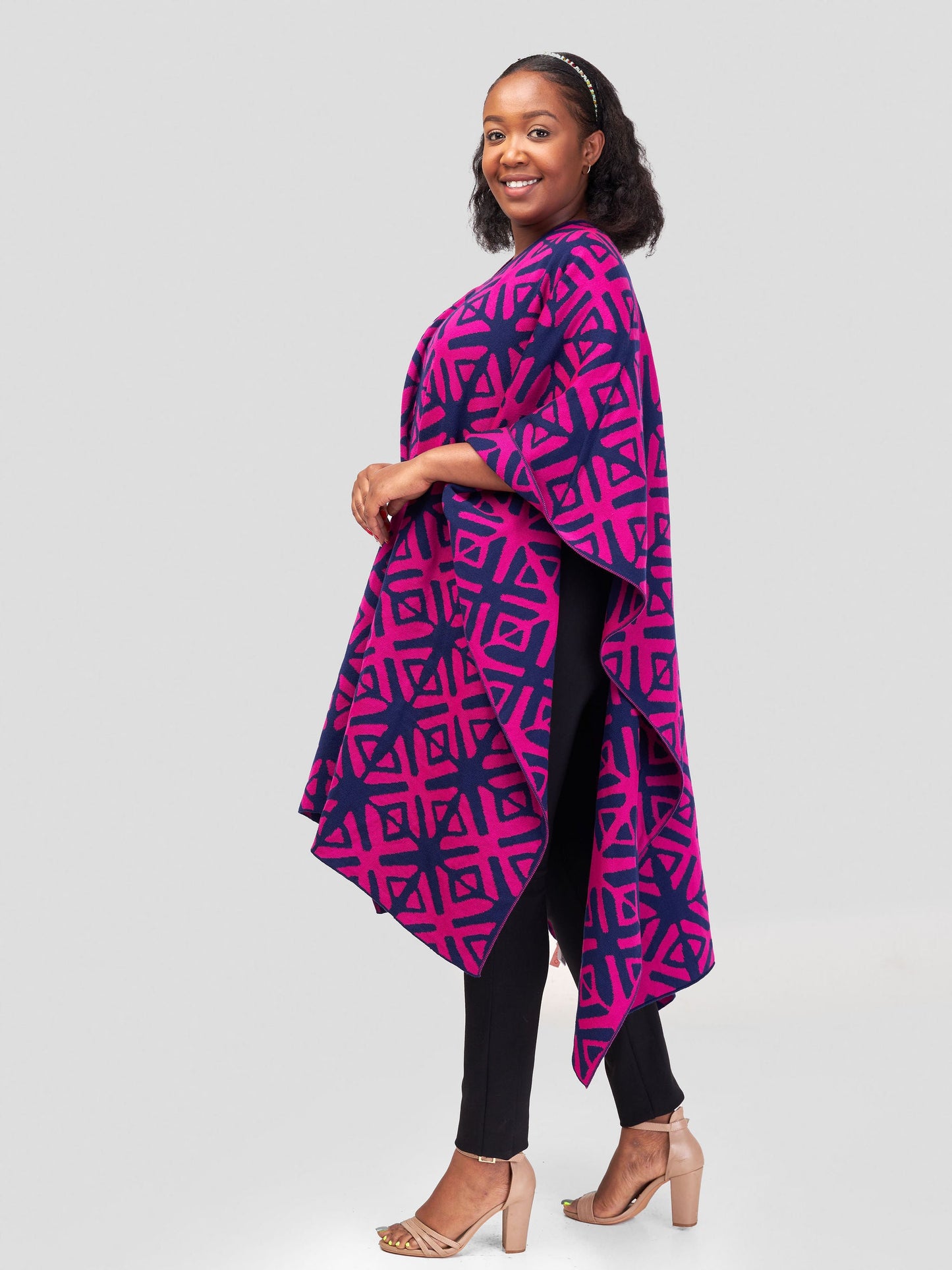 Vivo Reversible Poncho without Fringes- Light Navy Blue / Dark Pink Heshi Print