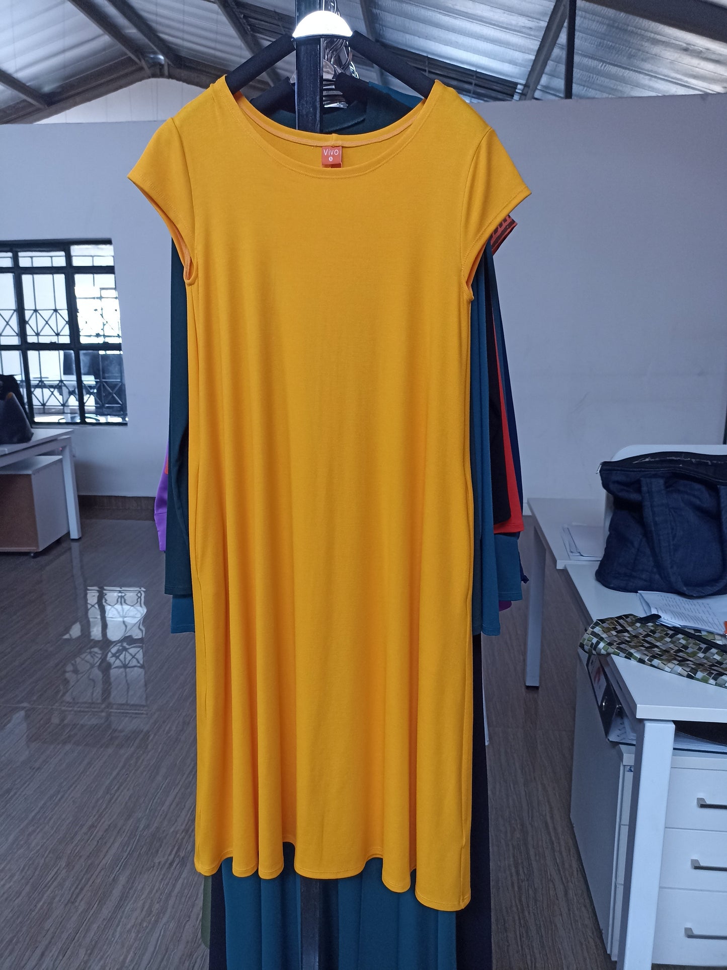 Vivo Leila Cap Sleeve Tent Knee Length Dress - Yellow