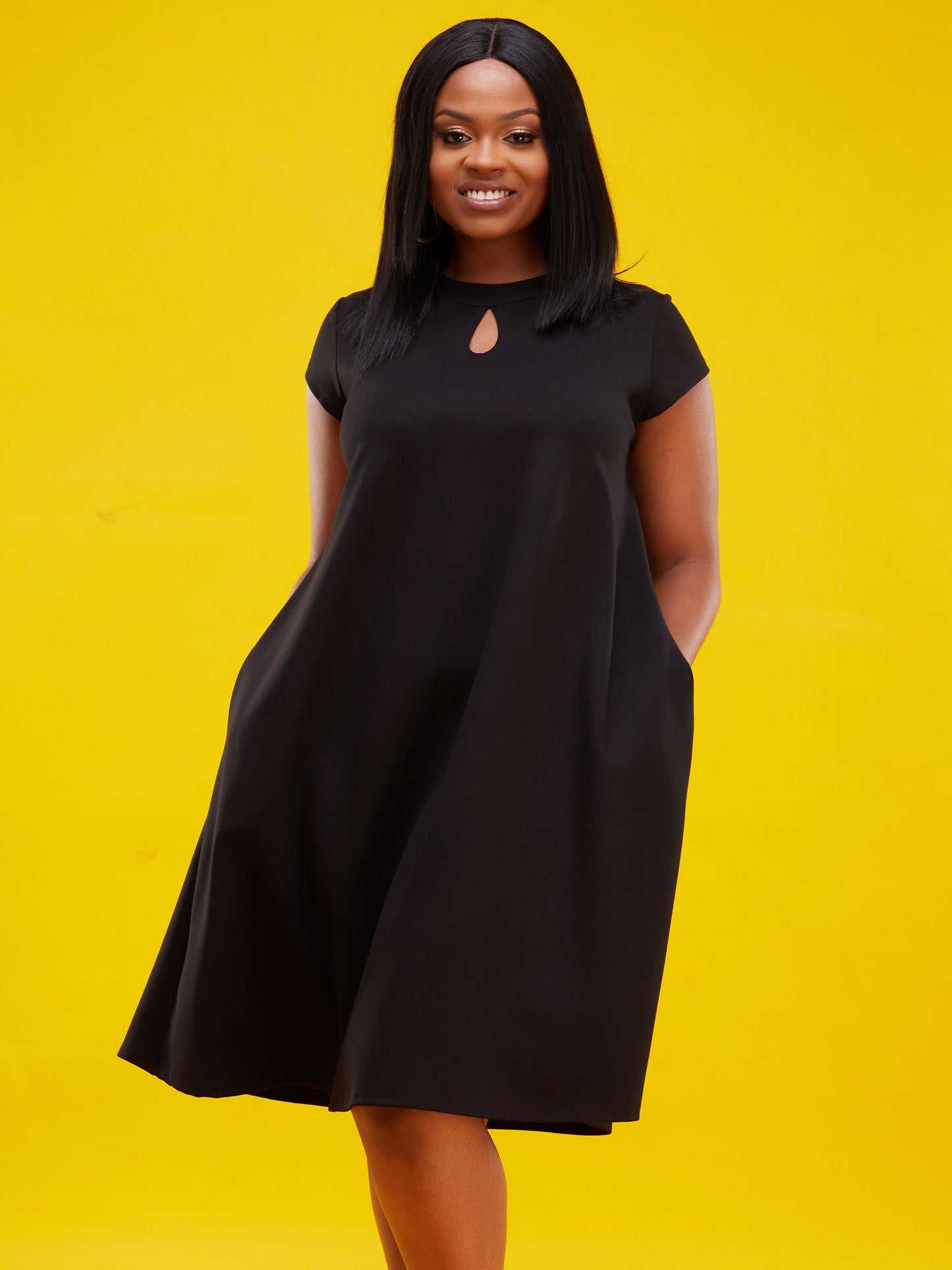 Vivo Sierra Tent Knee Length Dress - Black