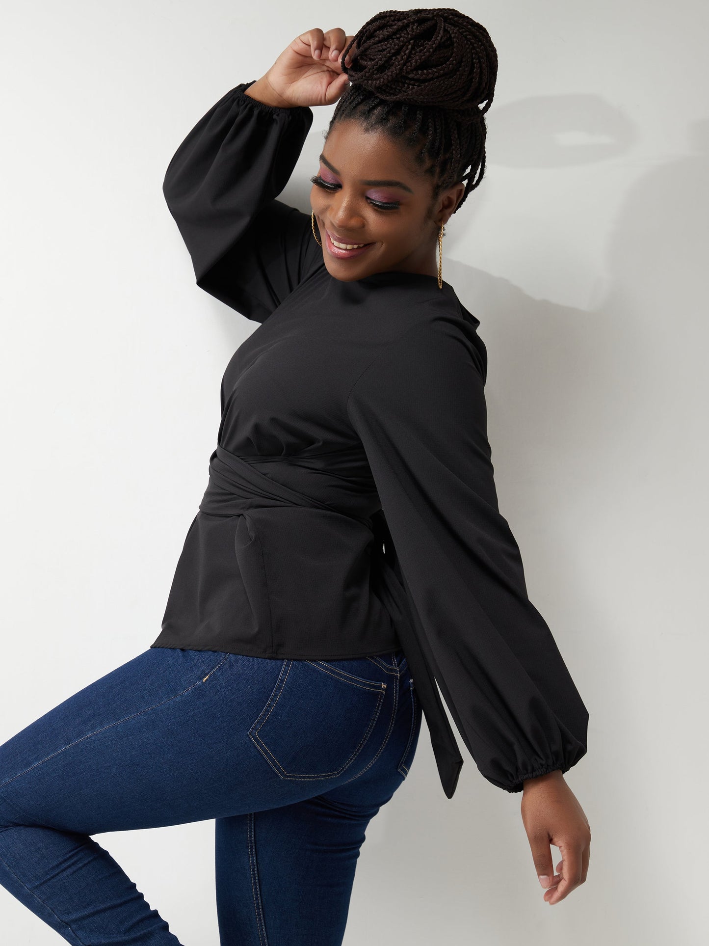 Vivo Basic Crepe Tie Top - Black