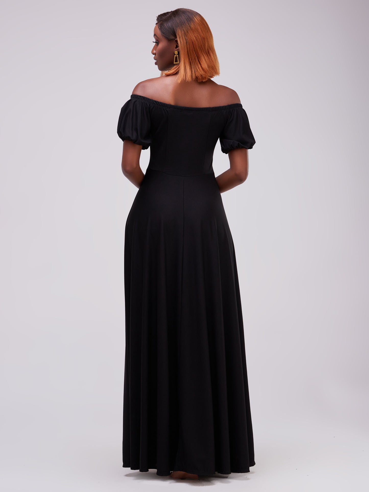 Vivo Zari Puff Sleeved Circular Maxi Dress - Black