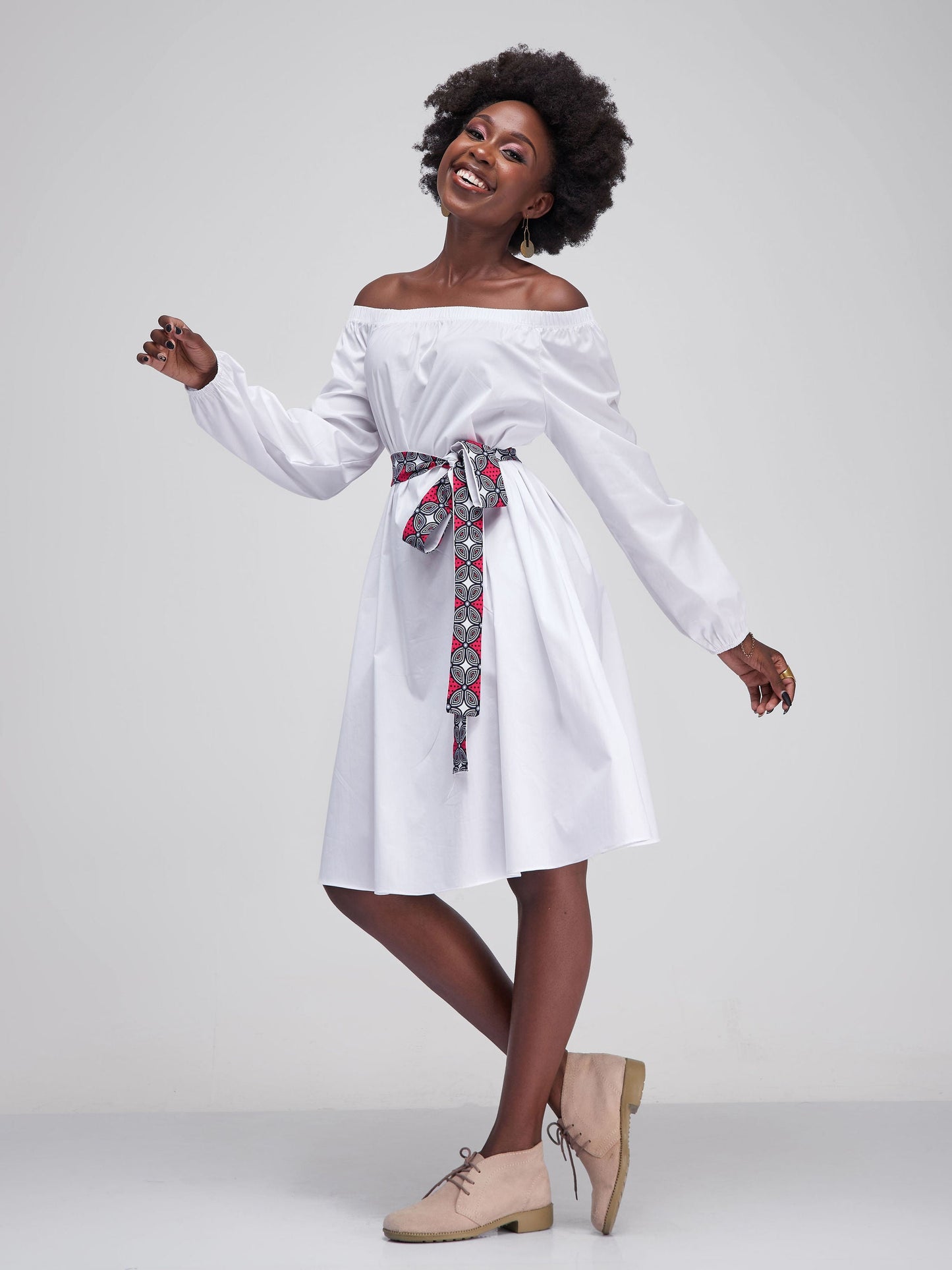 Safari Tawi Off Shoulder Knee Length Dress - White
