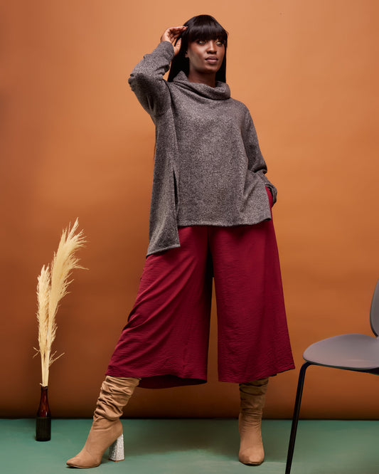 Vivo Tunu Wide Leg Capri Pants - Maroon