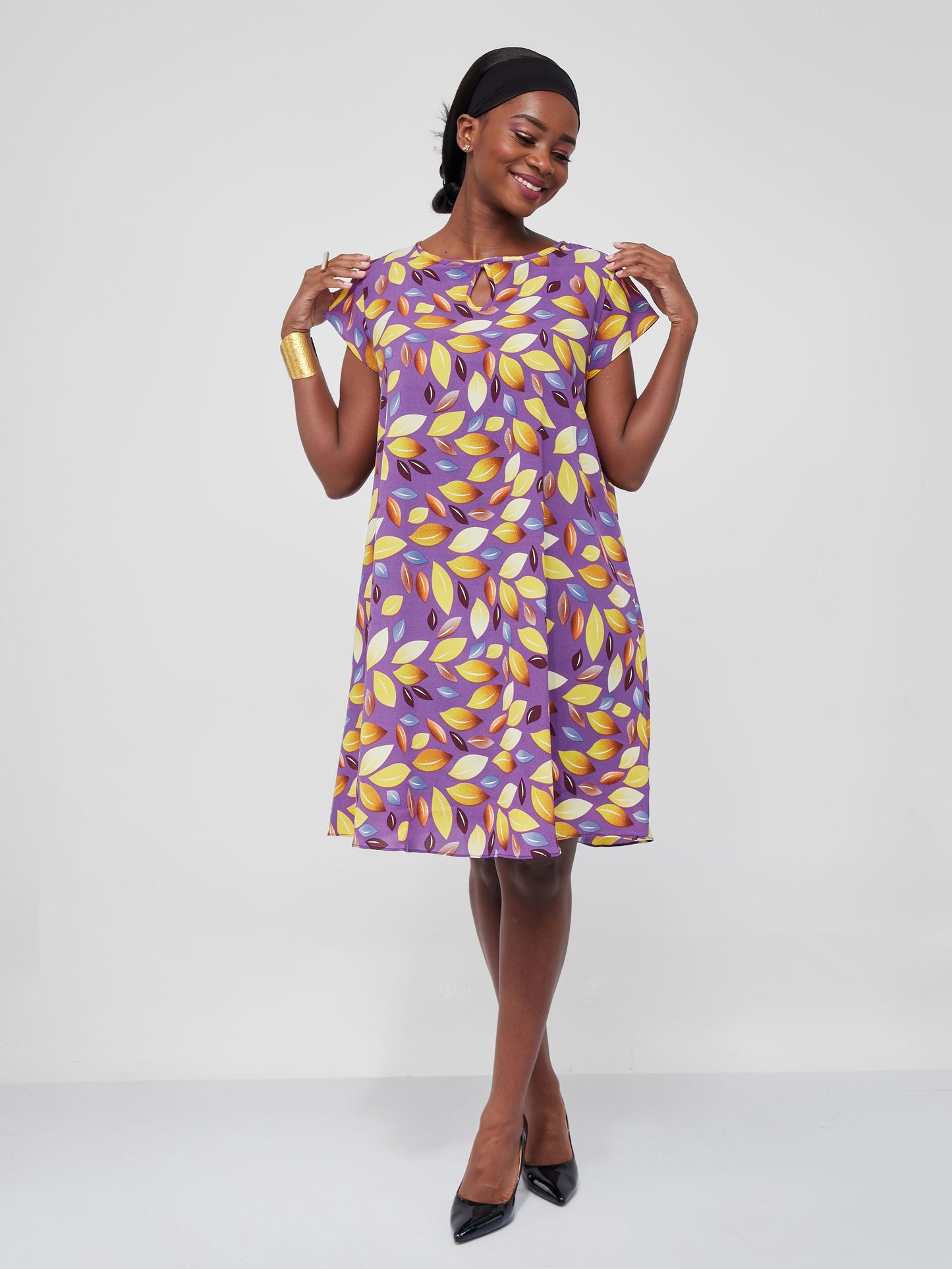 Vivo Sierra Cap Sleeve Tent Chiffon Dress - Purple / Yellow Leaf Print