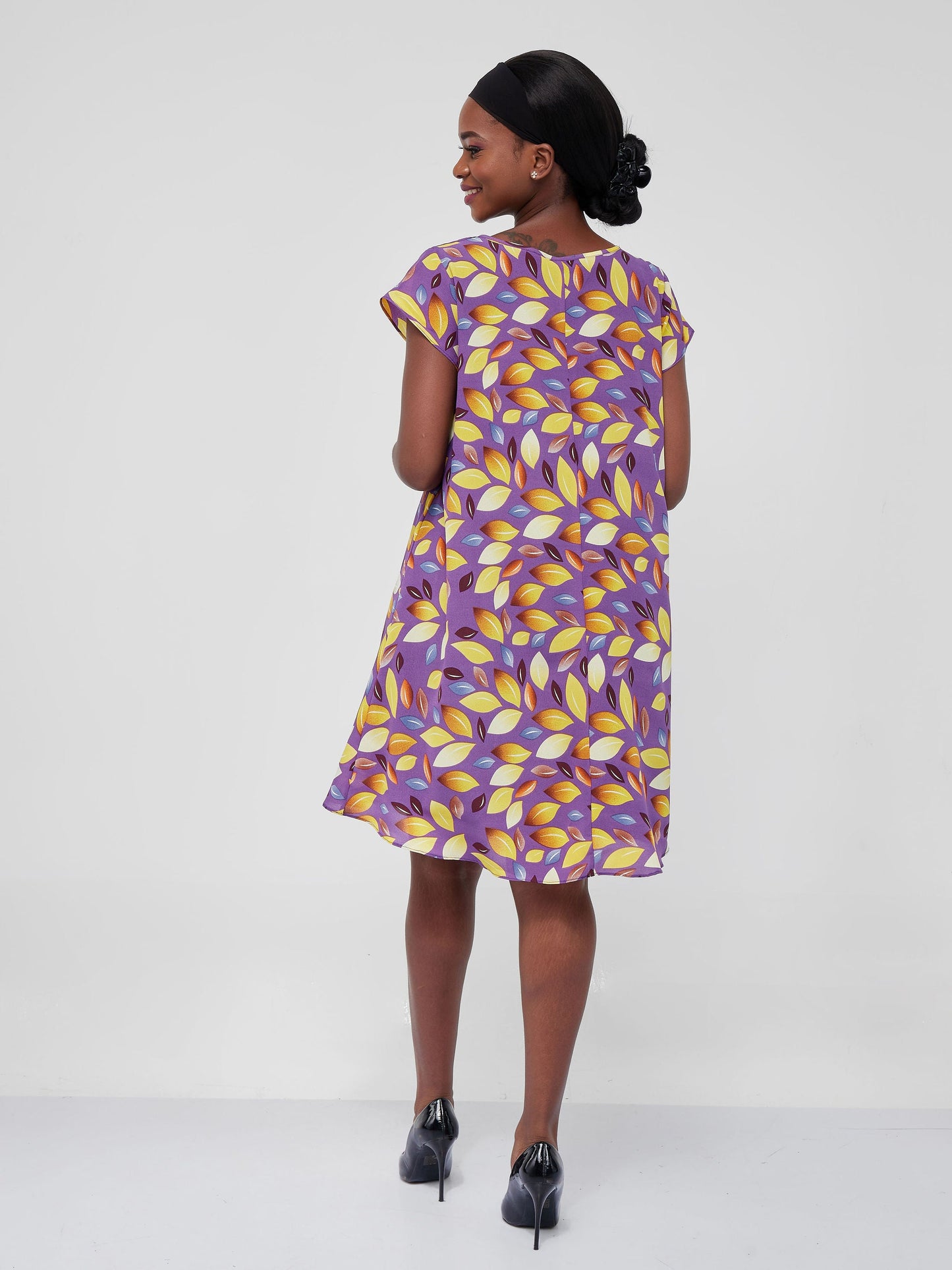 Vivo Sierra Cap Sleeve Tent Chiffon Dress - Purple / Yellow Leaf Print