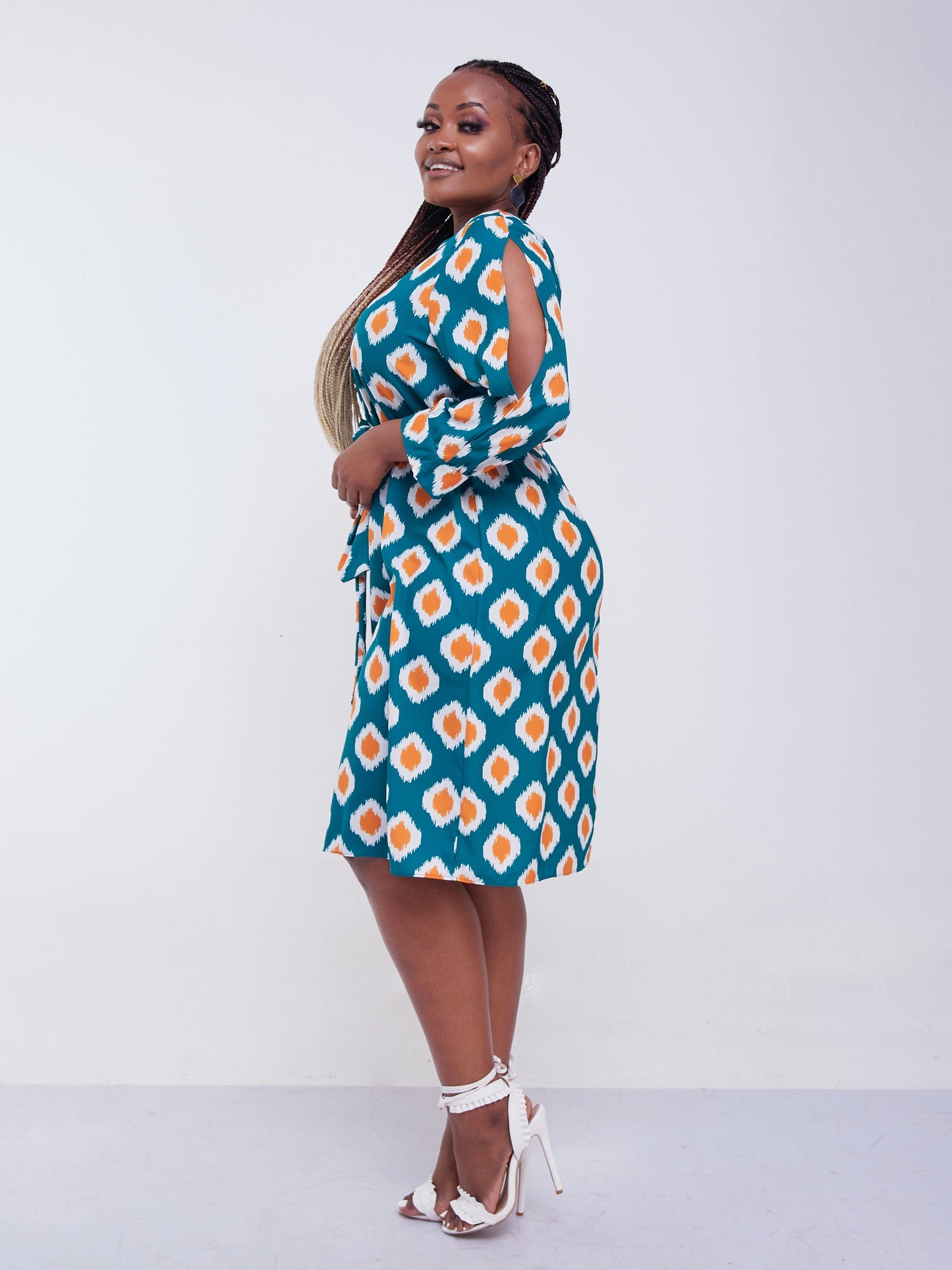 Vivo Jasiri 3/4 Cut Out Sleeve Shift Dress - Green Print