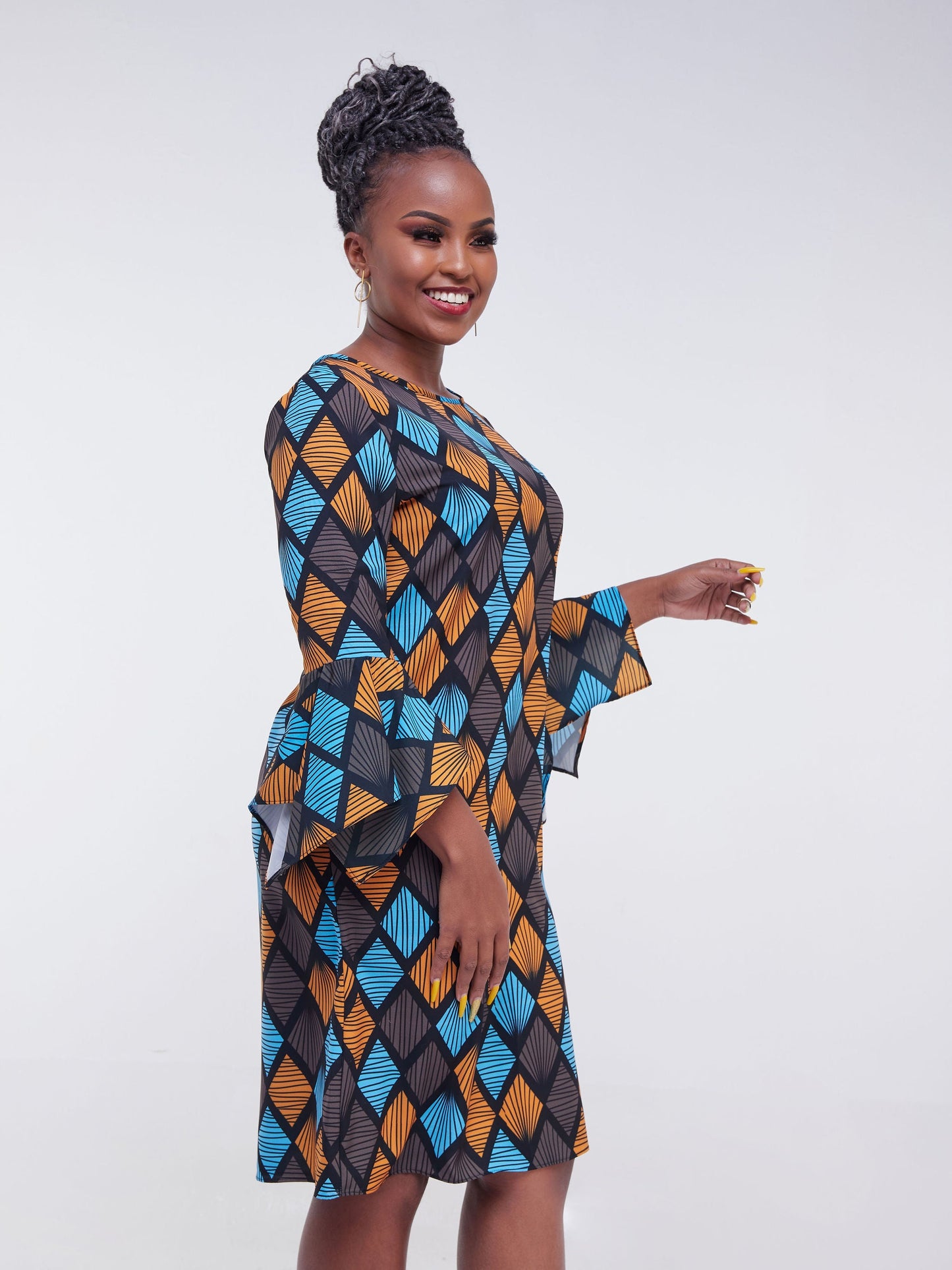 Vivo Jasiri 3/4 Drape Sleeve Shift Dress - Blue / Mustard Print