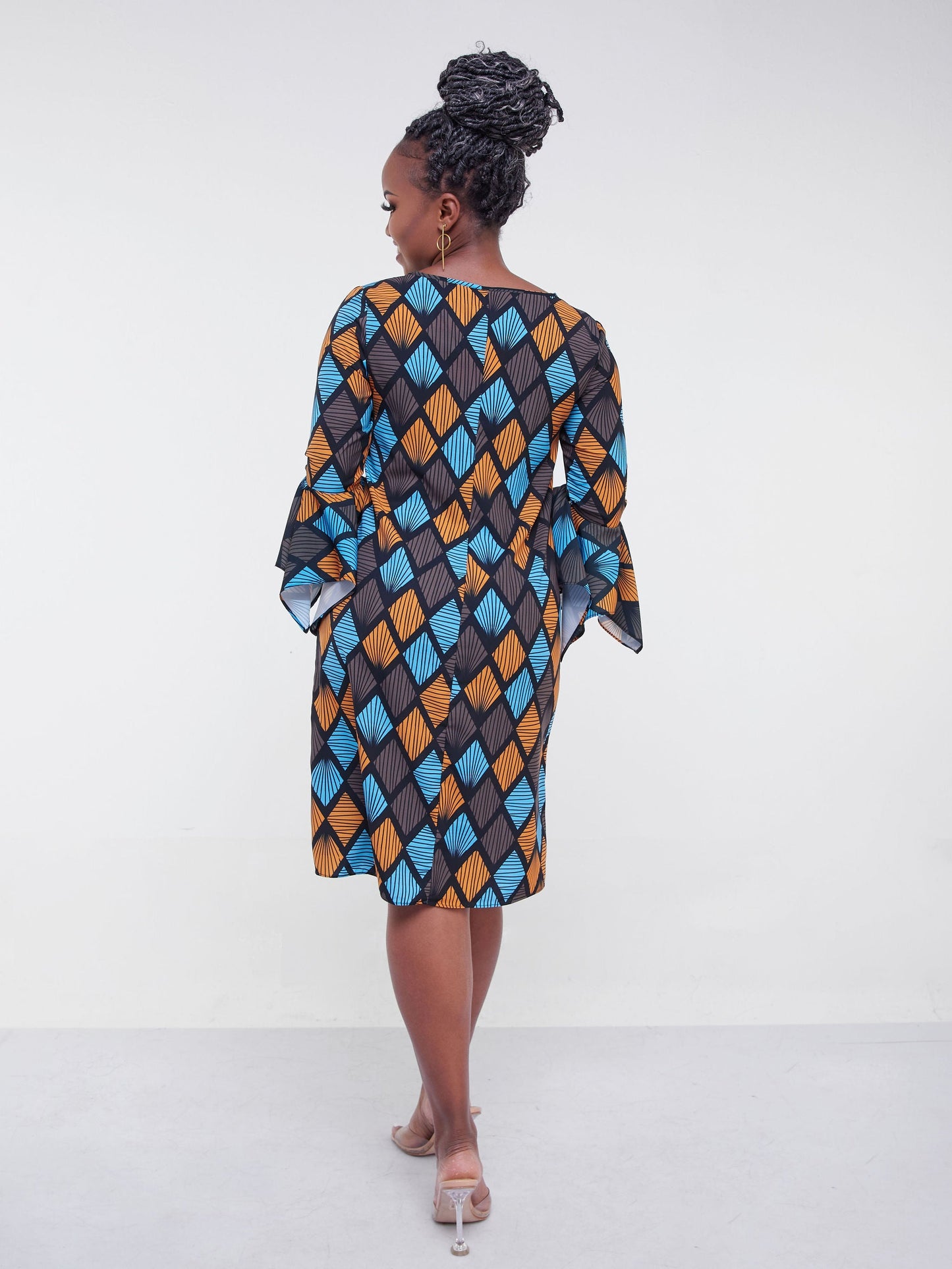 Vivo Jasiri 3/4 Drape Sleeve Shift Dress - Blue / Mustard Print