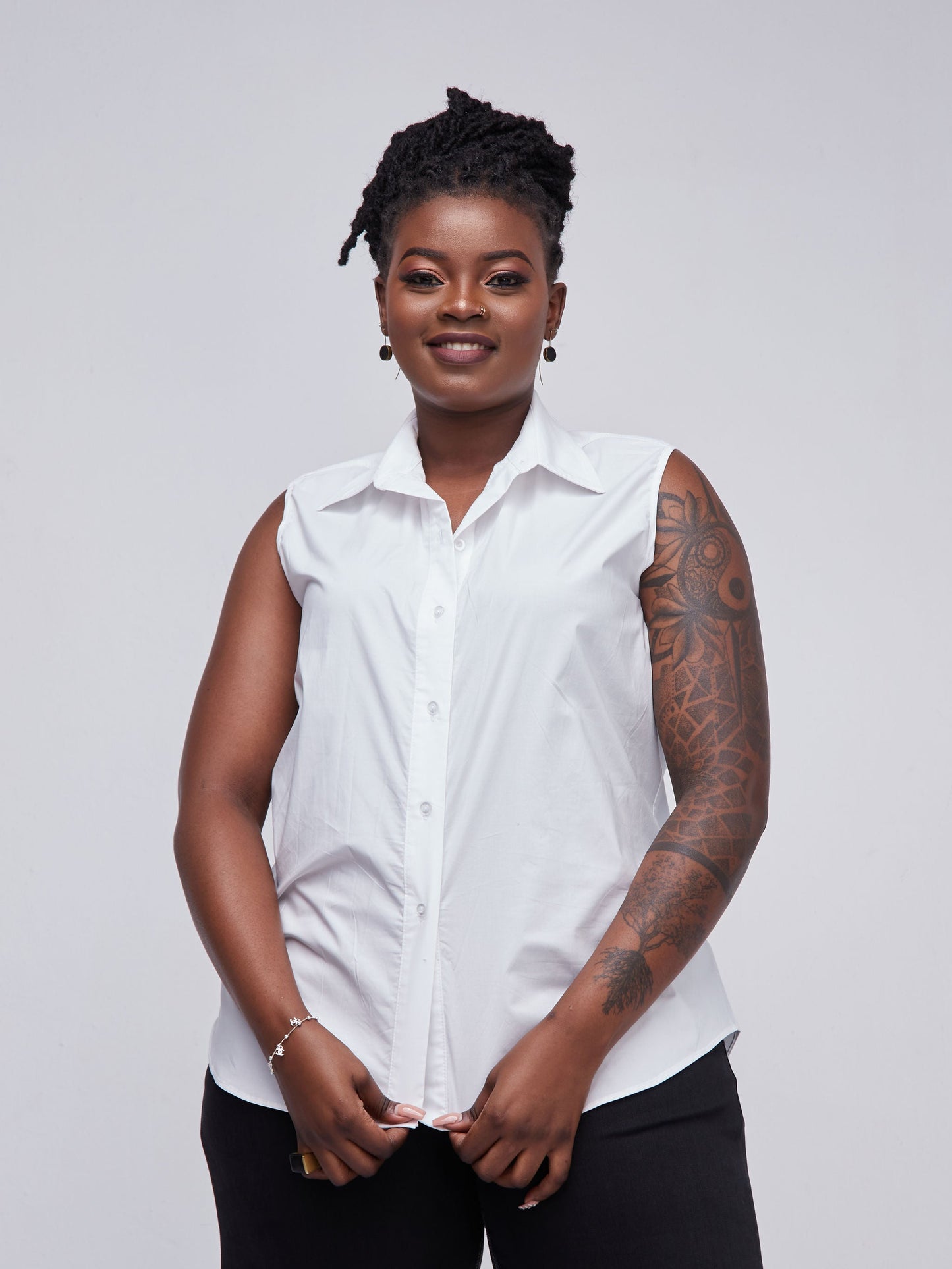 Safari Kaya Sleeveless Shirt - White