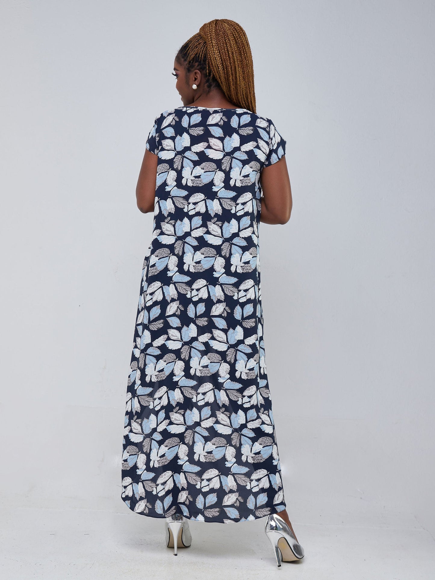 Vivo Lalea Tulip Sleeve Overlap Maxi Top - Blue Print
