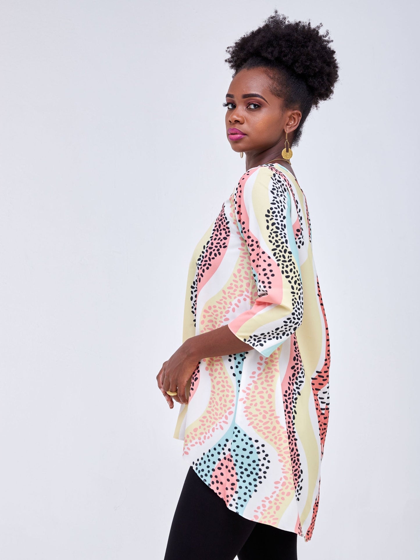 Vivo Luna 3/4 Sleeve High Low Top - White / Pink Abstract Print