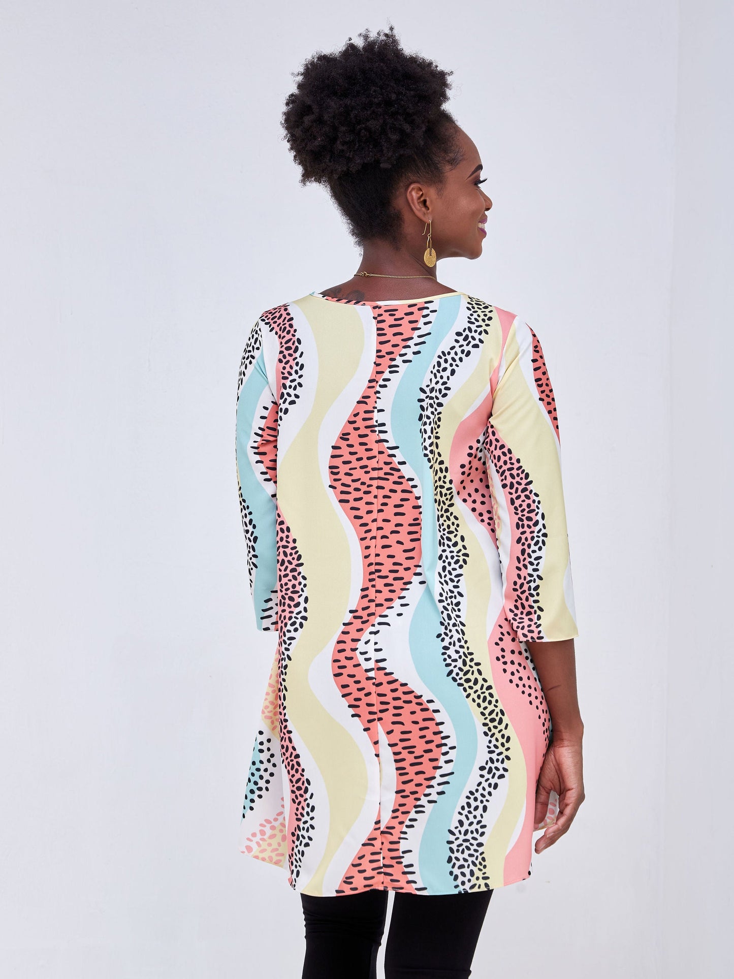 Vivo Luna 3/4 Sleeve High Low Top - White / Pink Abstract Print