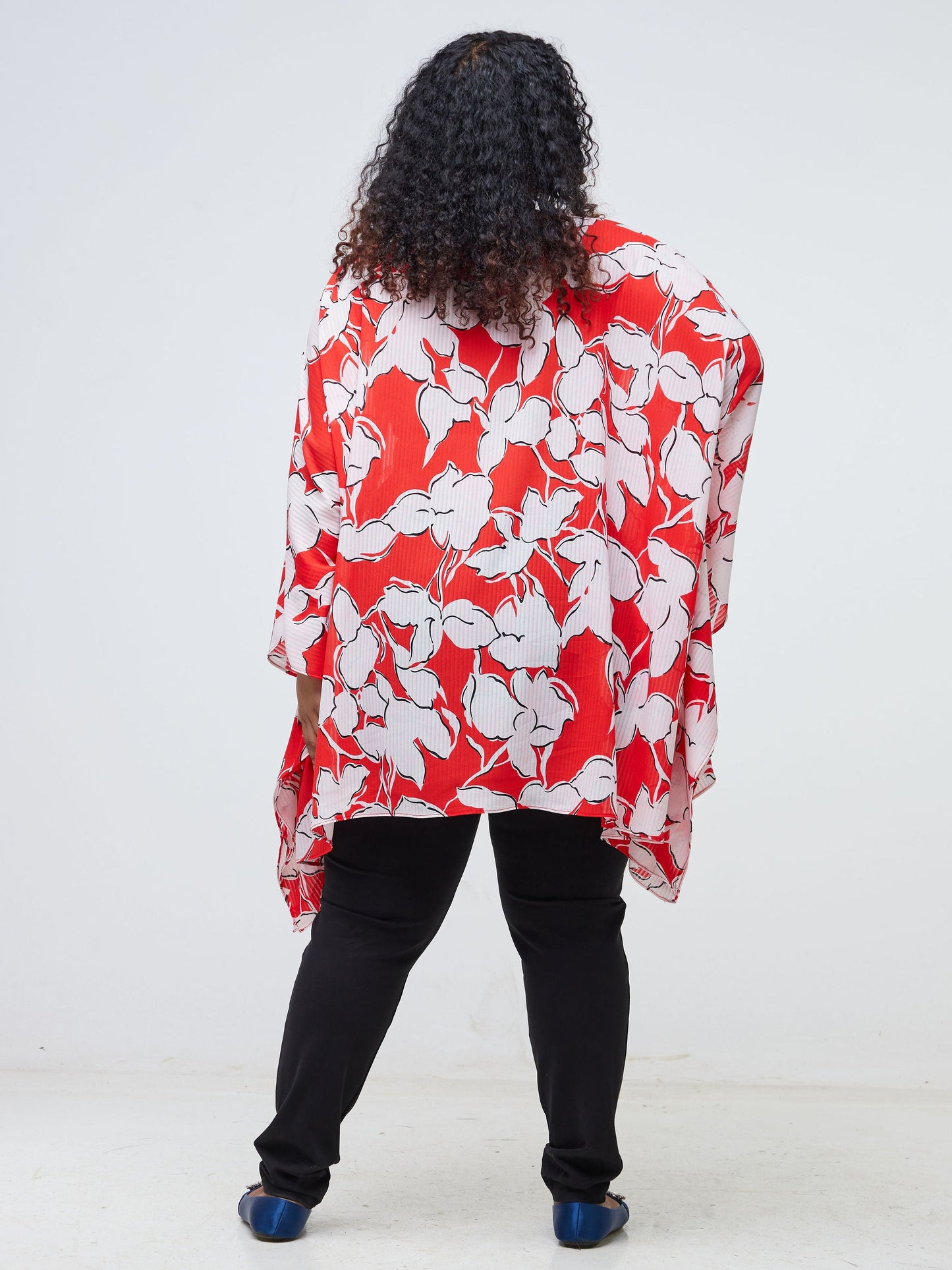 Vivo Basic Wide Loose Top - Red / Light Pink Floral Print