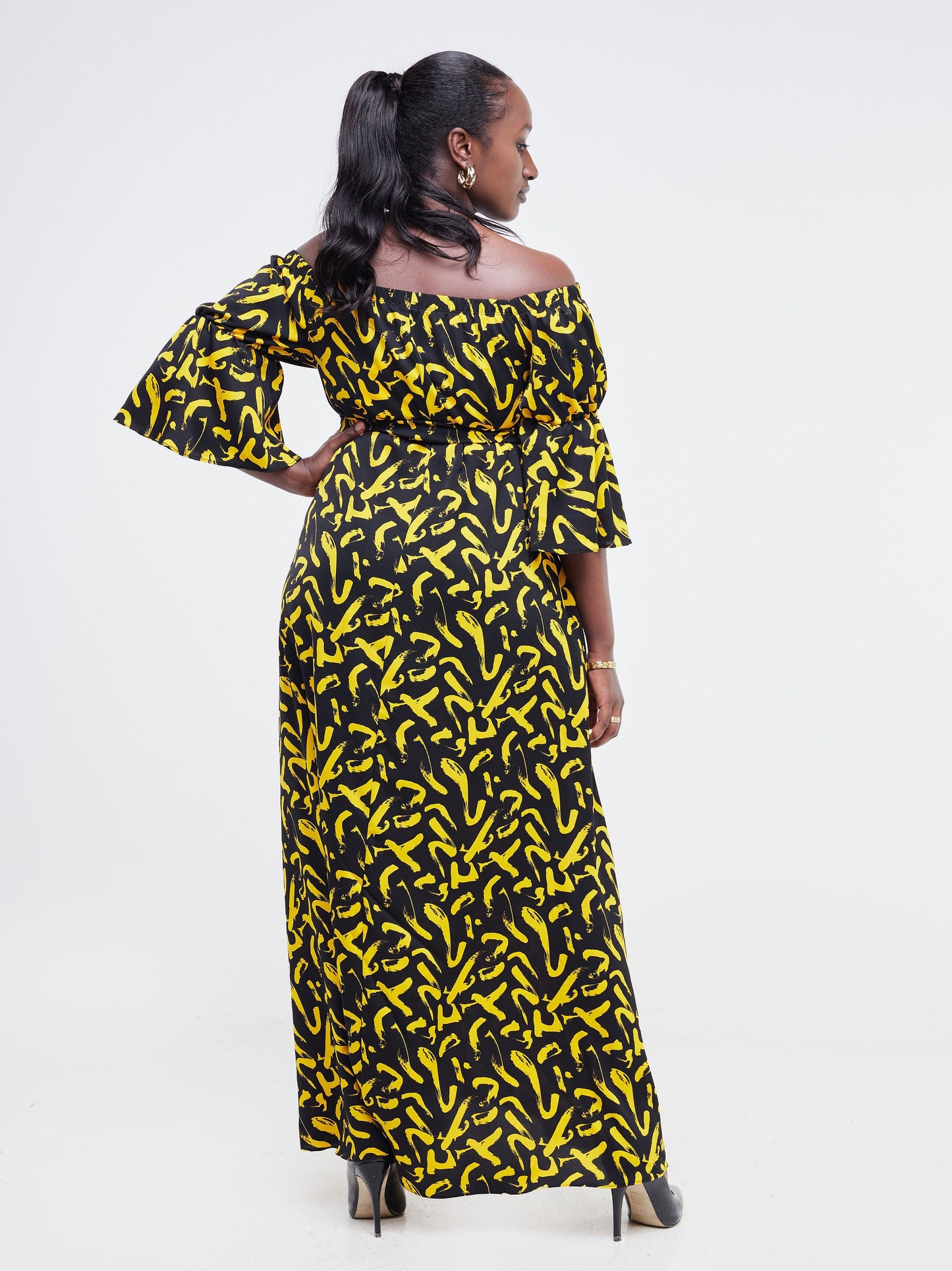 Vivo Tana Off Shoulder Maxi Dress - Black / Yellow Abstract Print