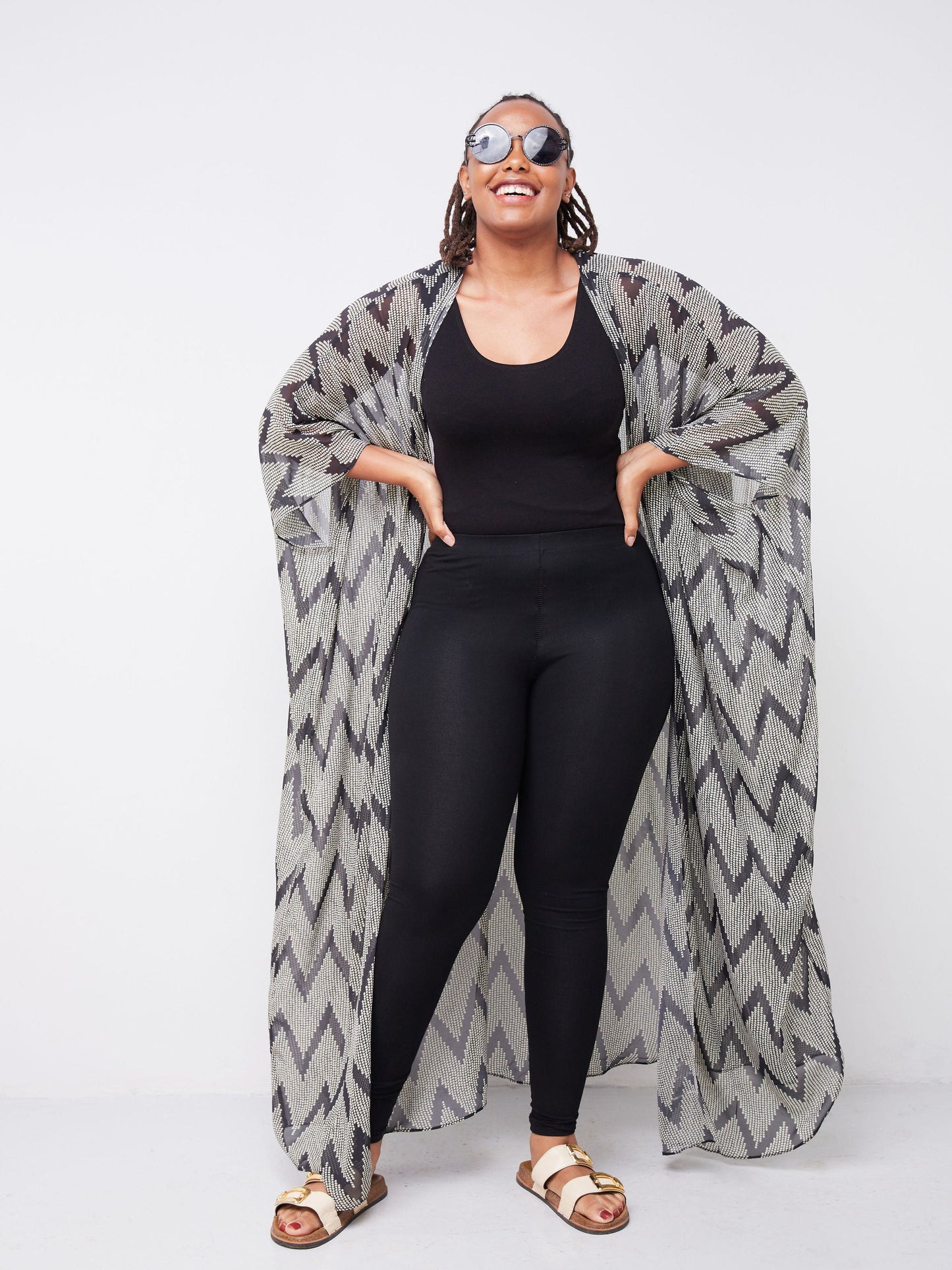 Vivo Muna Chiffon Kimono - Black / Off White Geometric Print