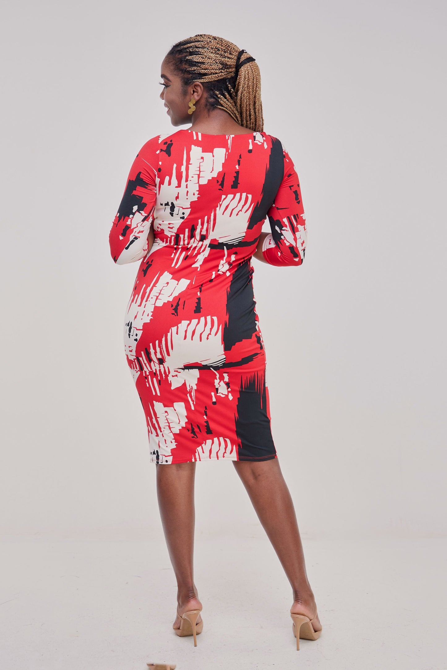 Vivo Basic Side Twist Knee Length Dress - Red / Black Abstract Print