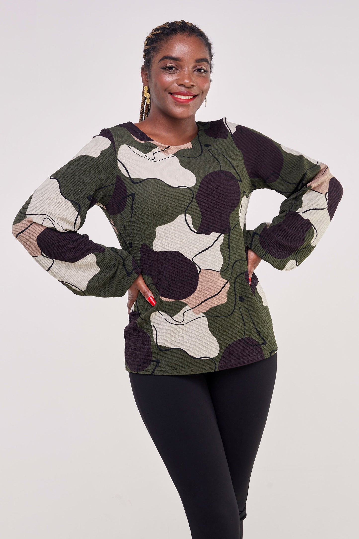 Vivo Basic Olivia Bishop Sleeve Top - Hunters / Black Abstract Print