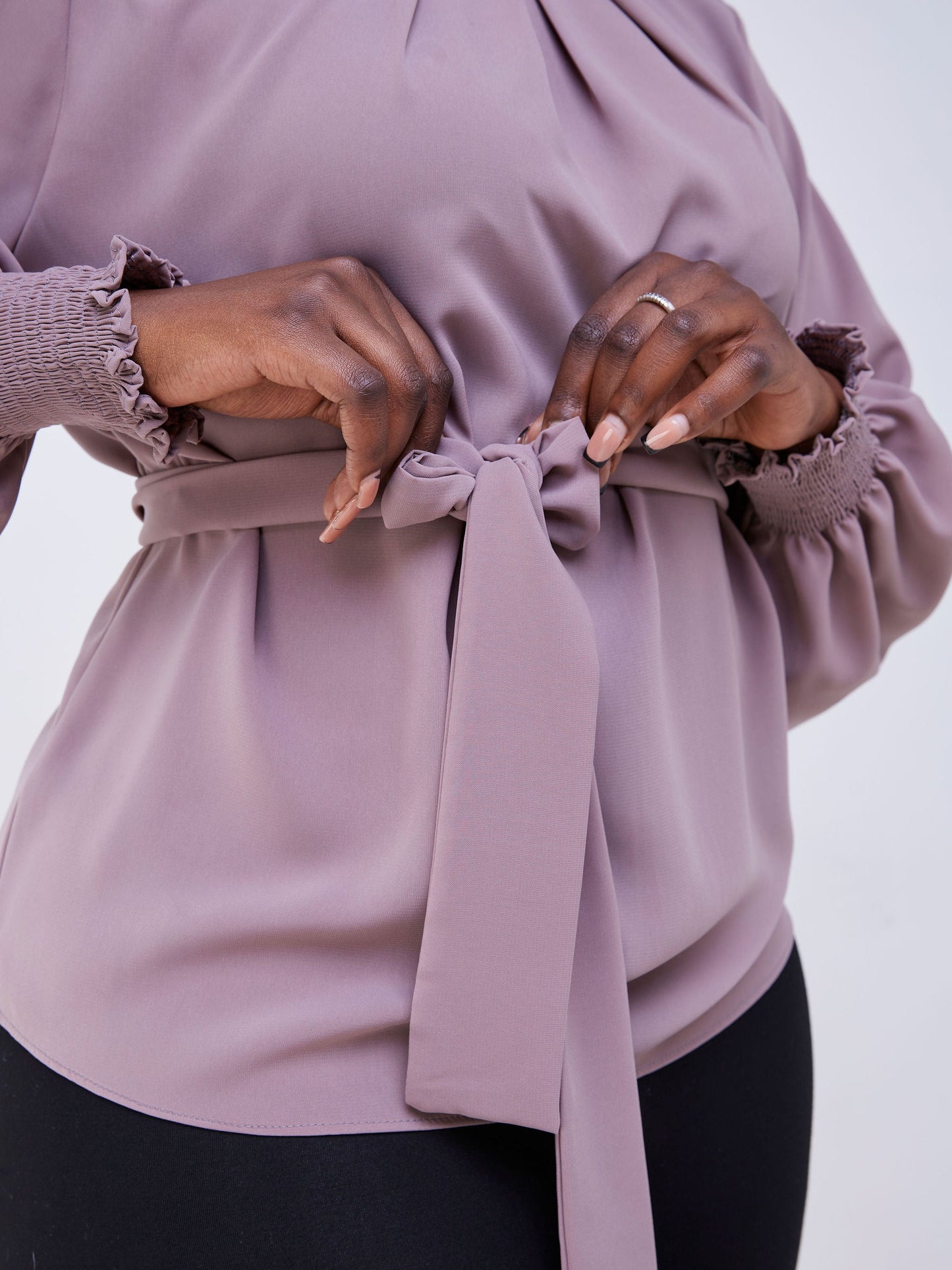 Vivo Zena Bishop Sleeve Mock Neck Top - Dark Taupe
