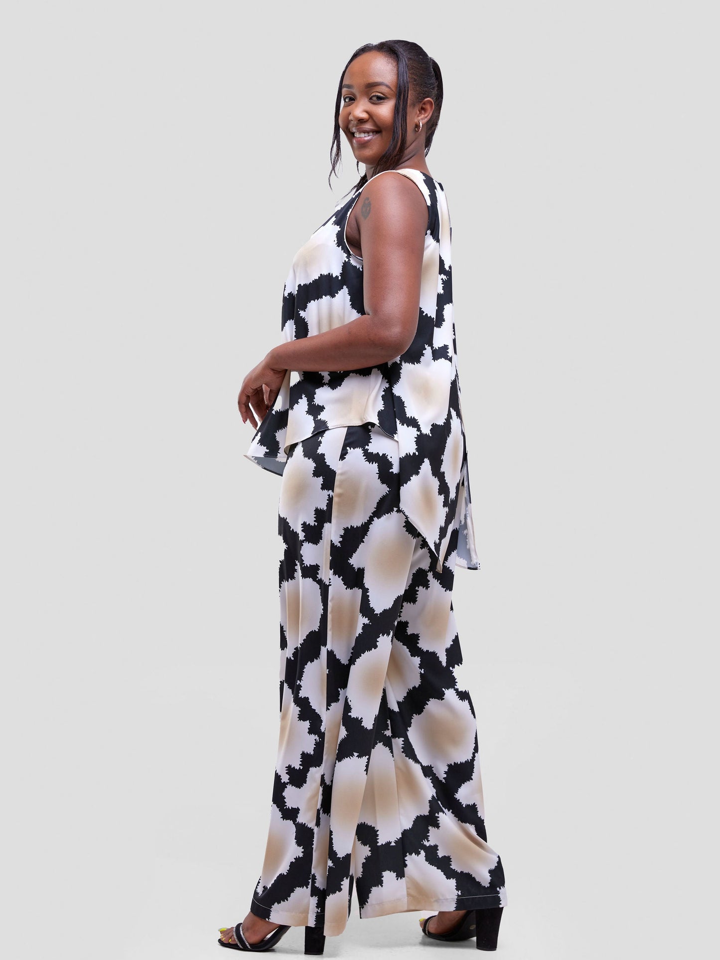 Vivo Soleil Sleeveless Drape Jumpsuit - Black / Taupe Almasi Print