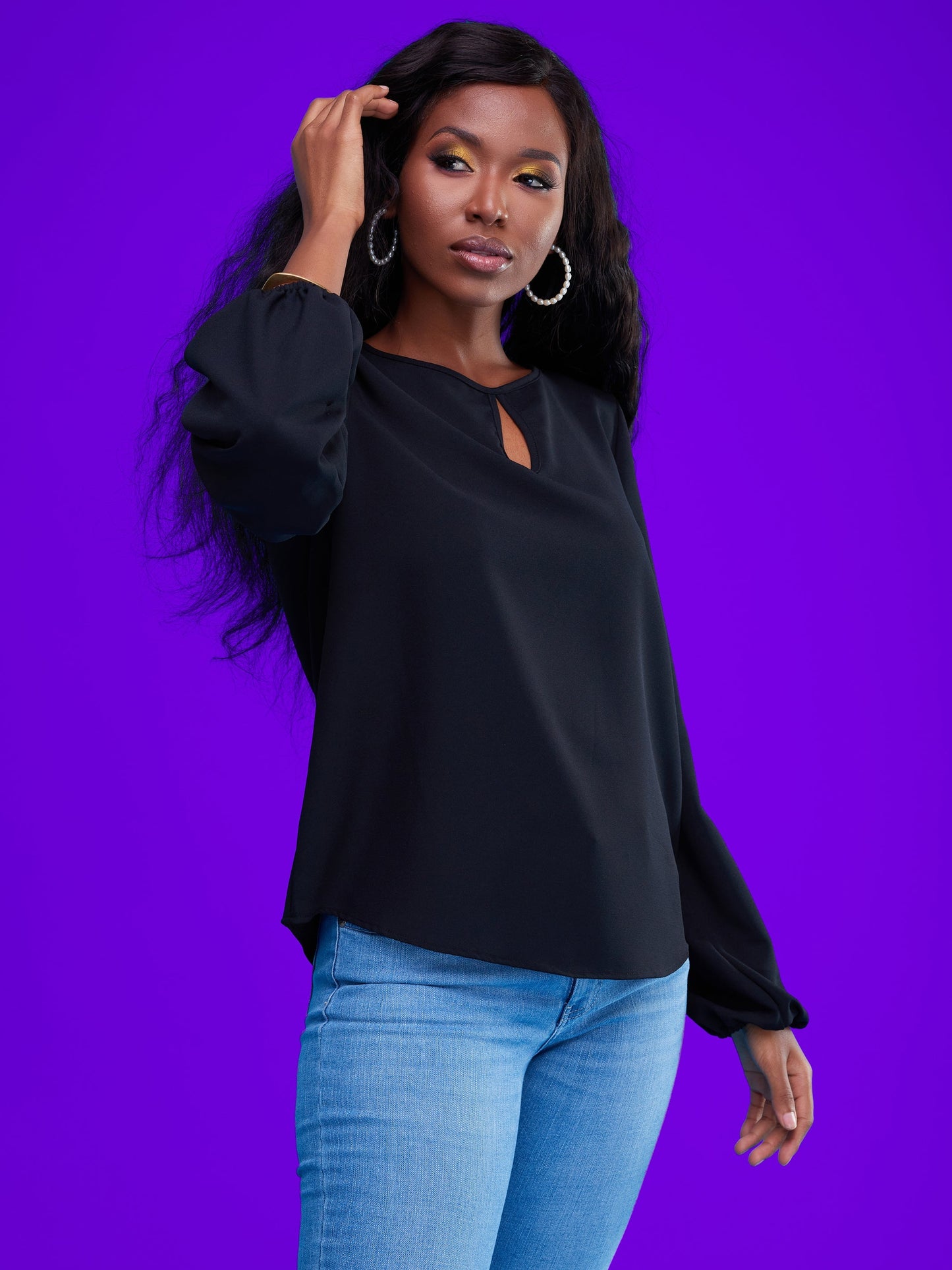 Vivo Sierra Bishop Sleeve Top - Black