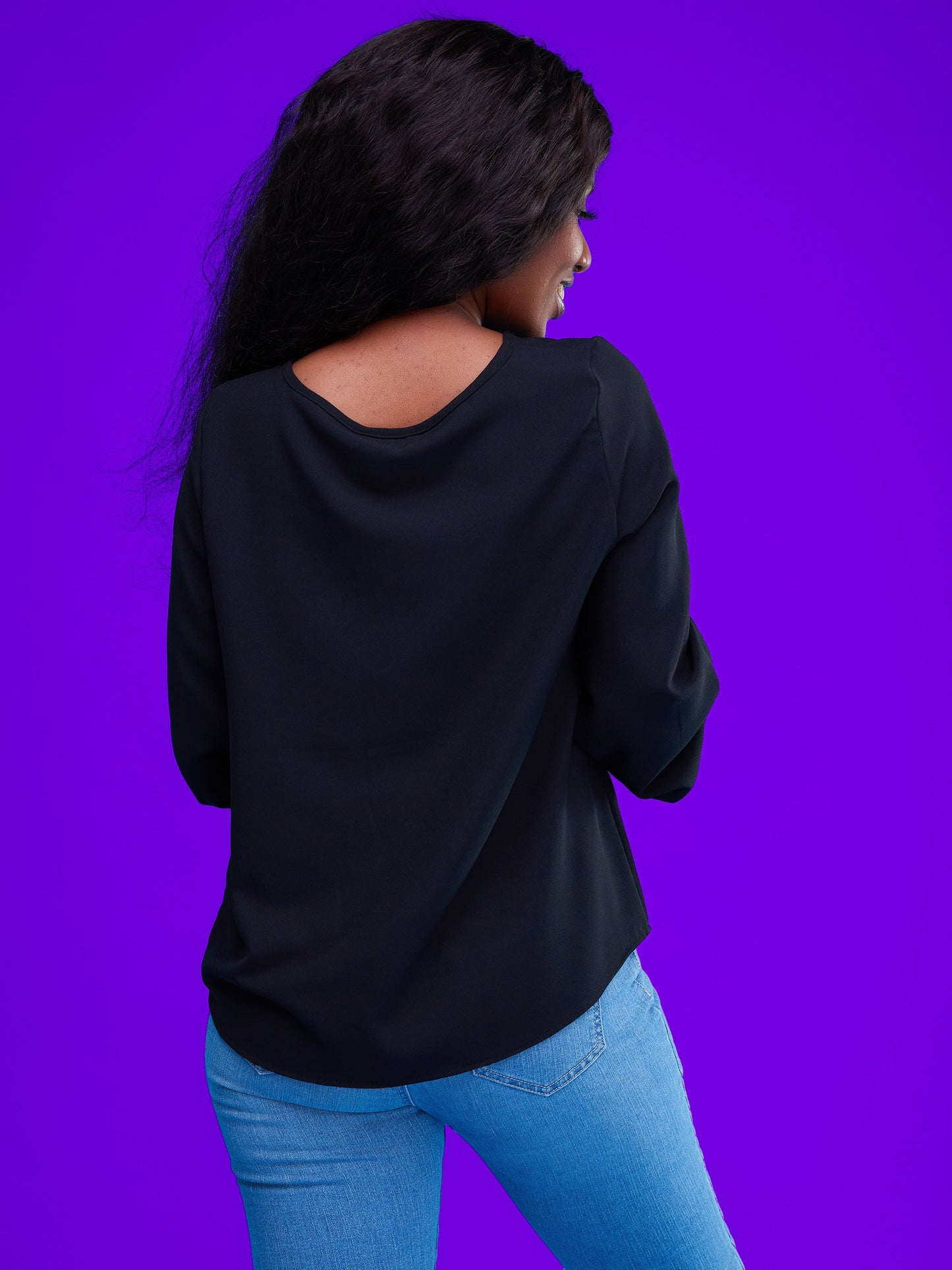 Vivo Sierra Bishop Sleeve Top - Black