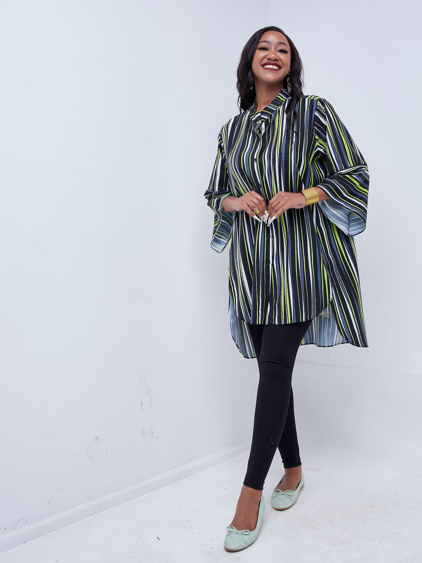 Vivo Mistari 3/4 Flounce Sleeve High Low Tunic Top - Lime Green / Grey Print