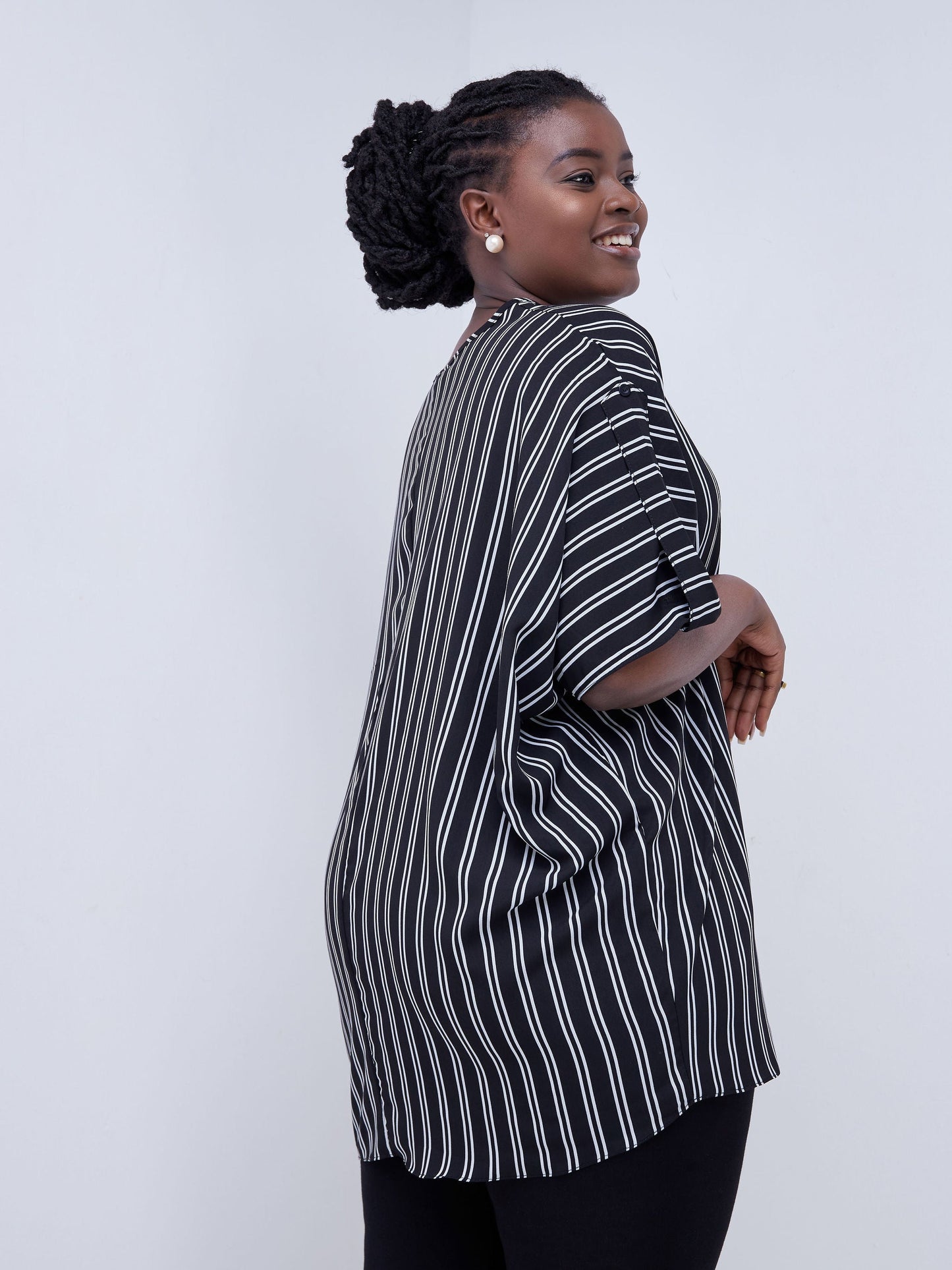 Vivo Mistari Dolman Top - Black Print
