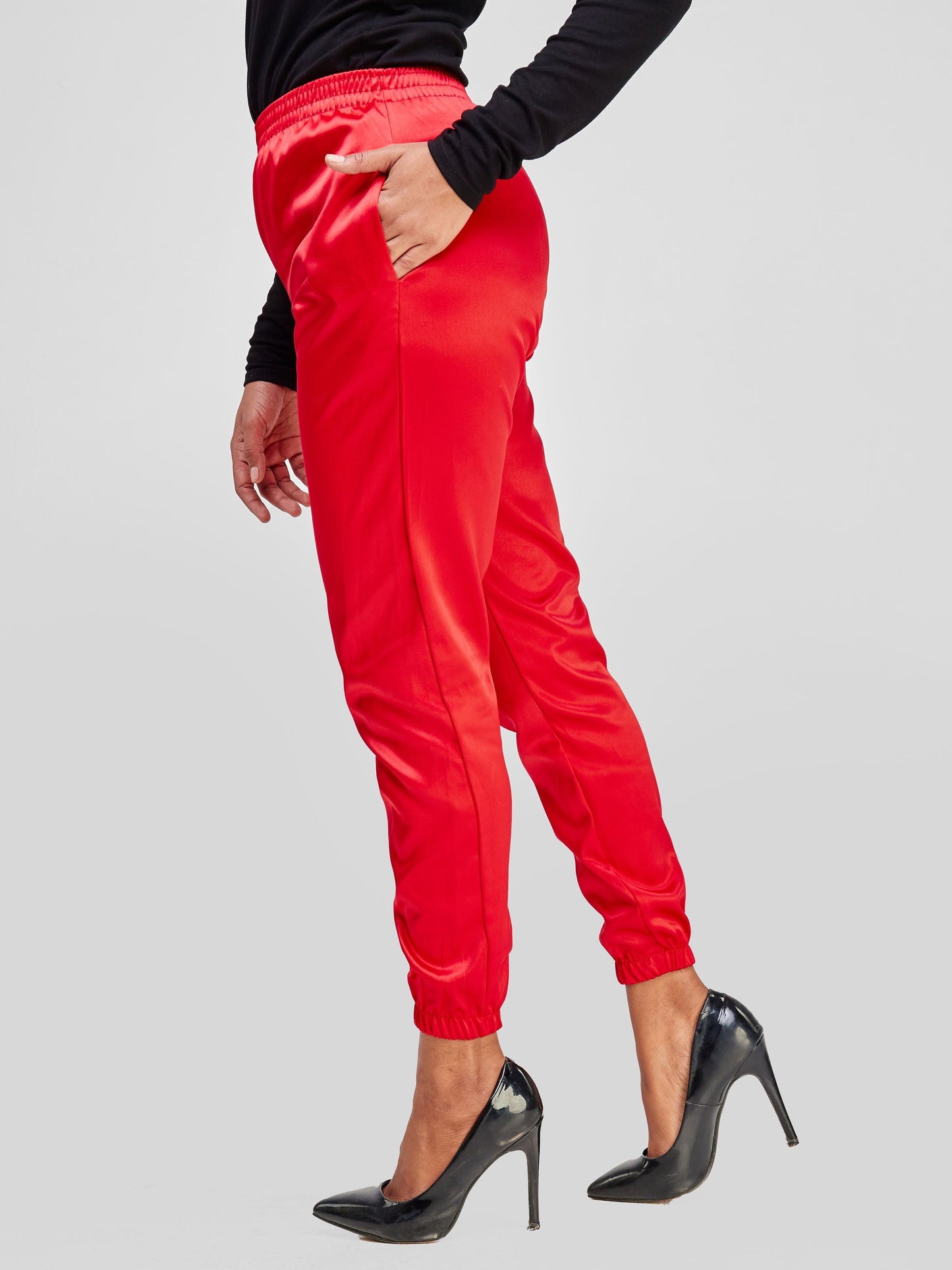 Vivo Raha Satin Joggers - Red