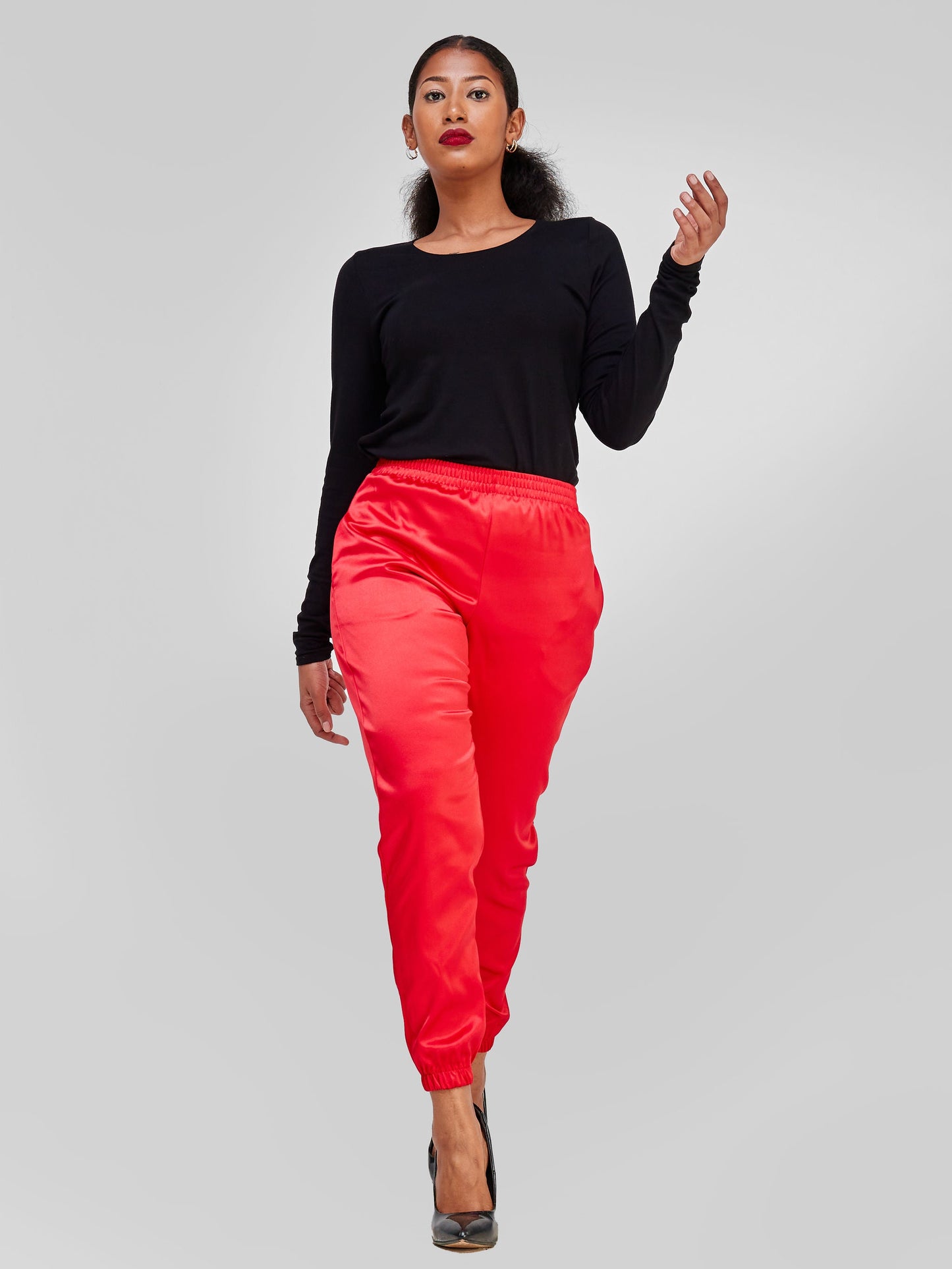 Vivo Raha Satin Joggers - Red