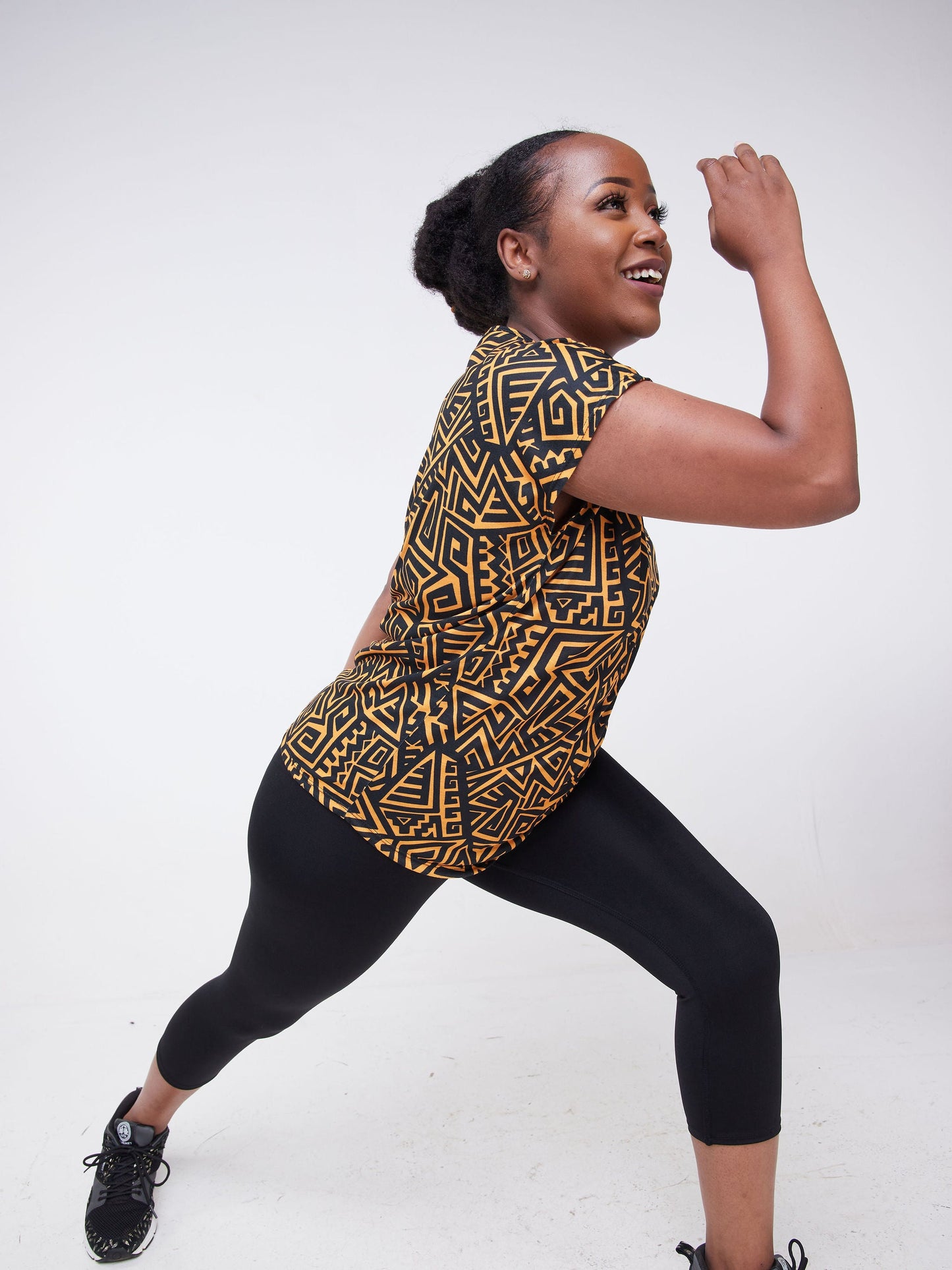 Vivo Fitness Drop Shoulder Top - Black / Mustard Abstract Print