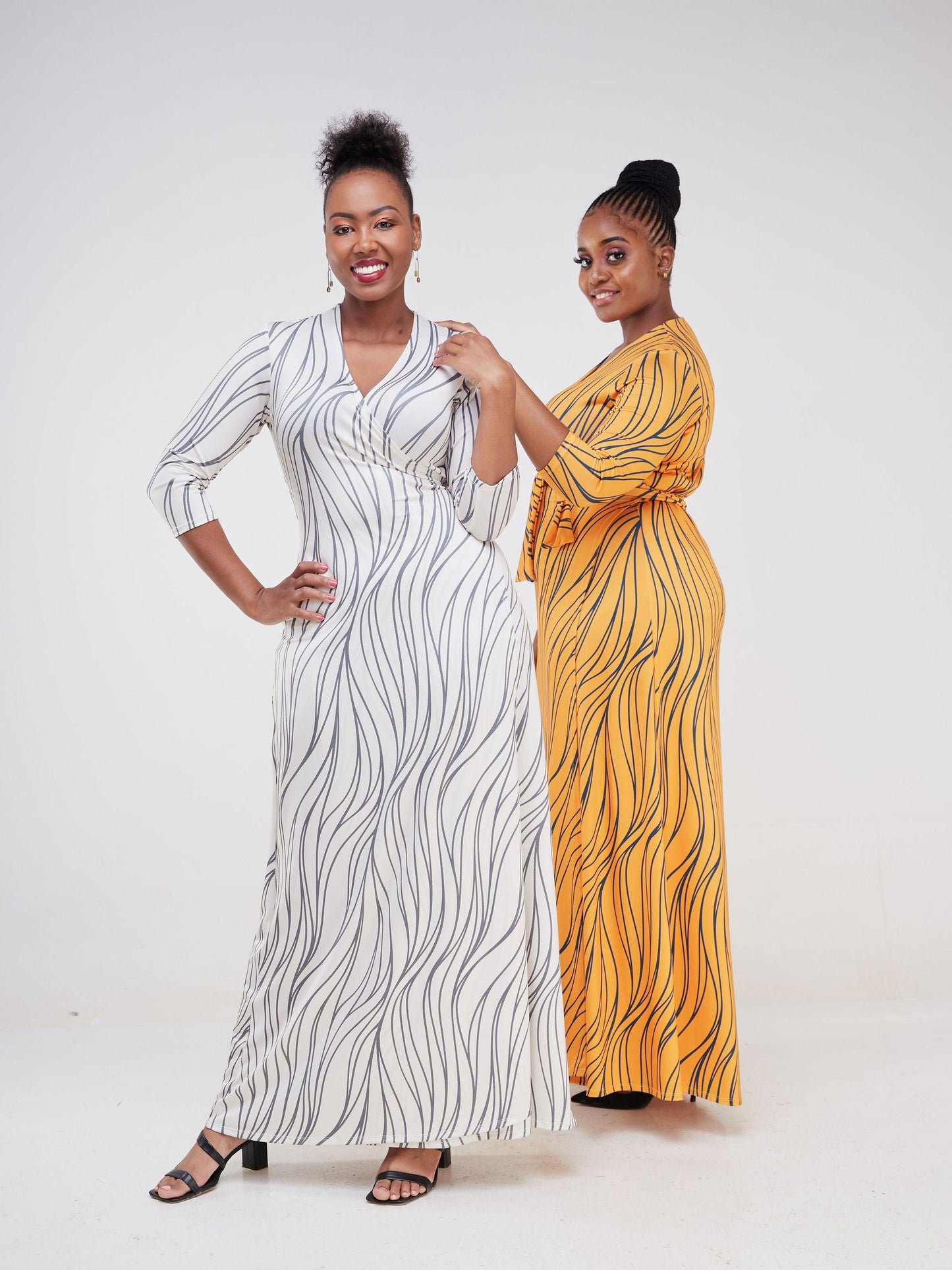 Vivo Lumi 3/4 Sleeve Wrap Maxi Dress - Beige / Grey Spiral Print