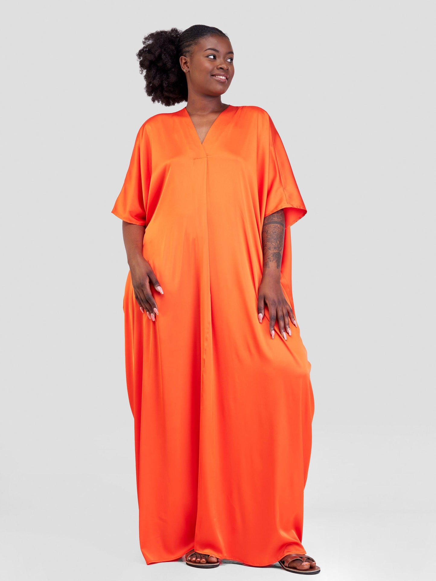 Vivo Sarabi Panelled V-Neck Kaftan - Orange