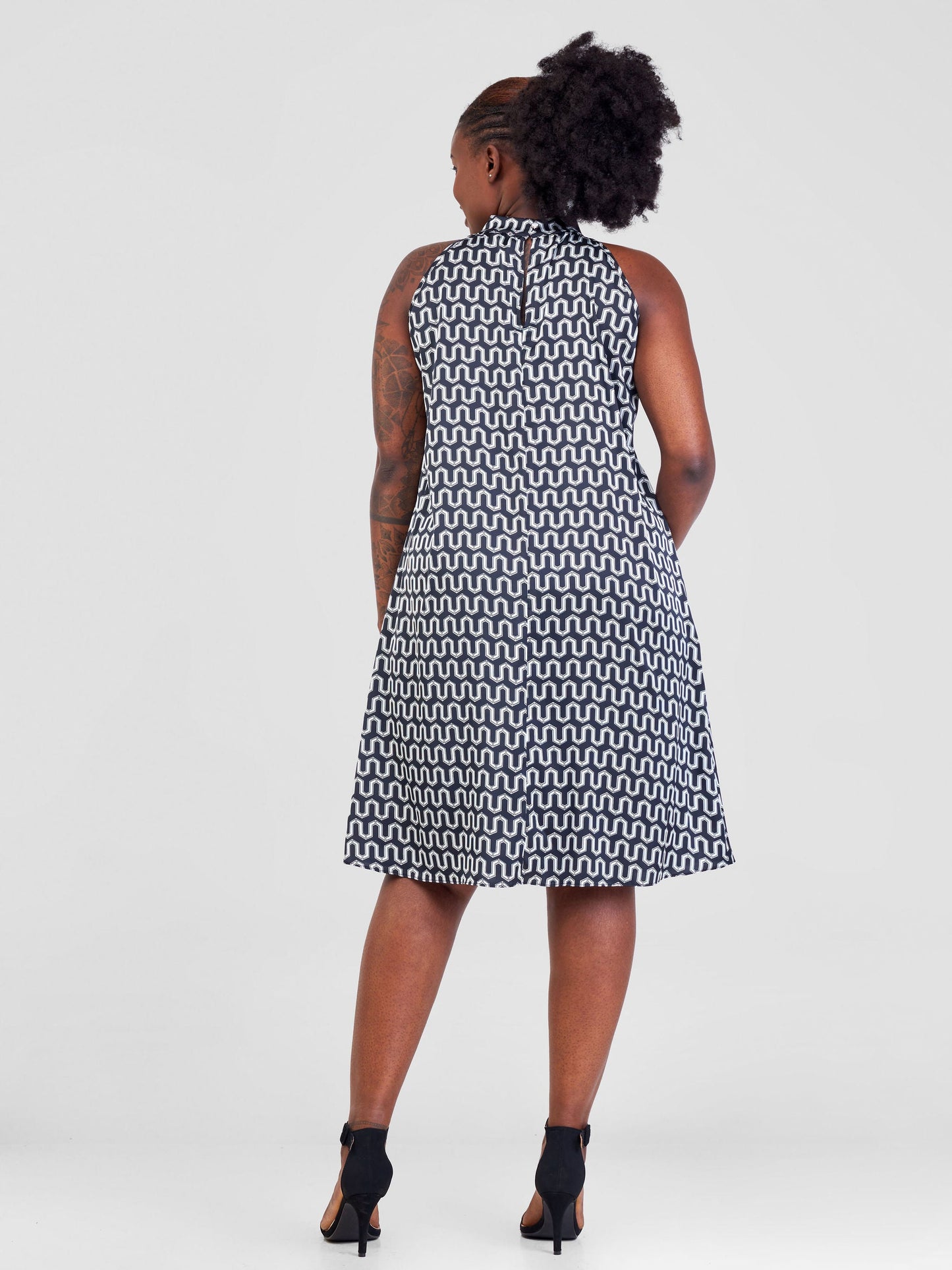 Vivo Jamila Halter Neck Knee Length Dress - Black / White Geometric Print