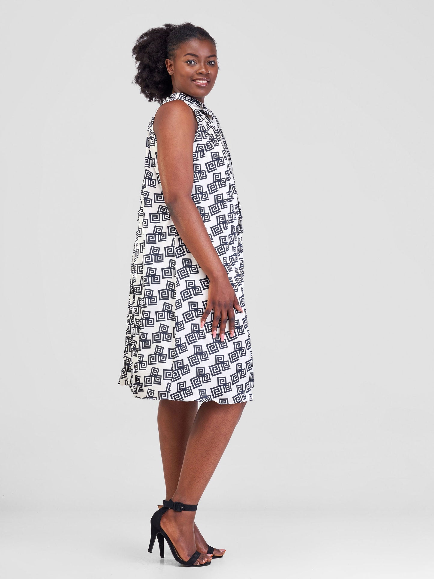Vivo Jamila Halter Neck Knee Length Dress - Cream / Black Geometric Print
